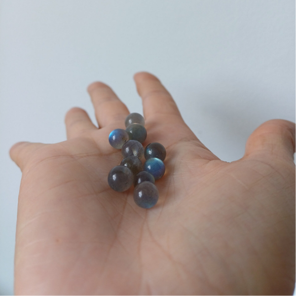Labradoriet mini bolletje