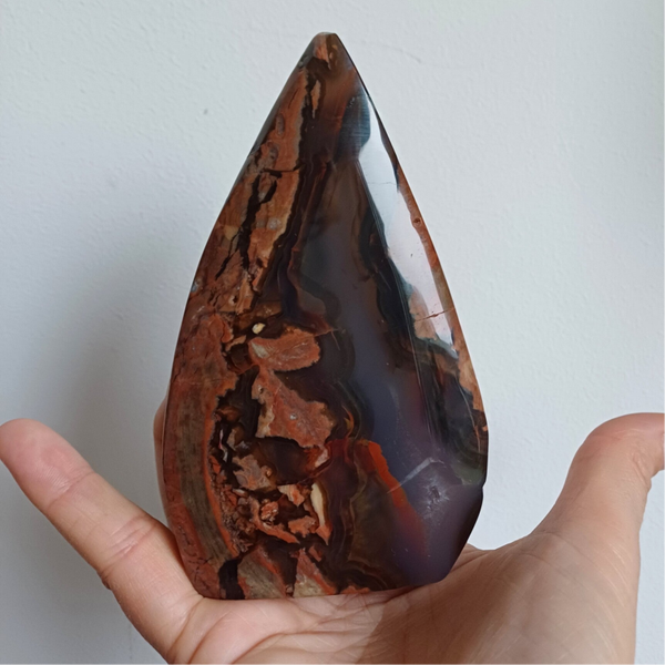 Agaat sculptuur (uv-reactie)