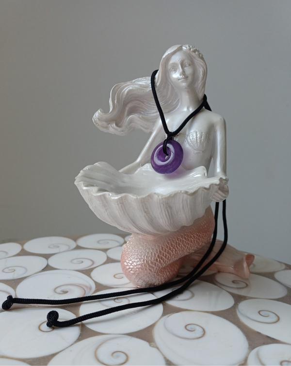 Amethist donut incl. verstelbaar zwart koord