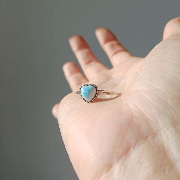 Zilveren Larimar hart ring (s925)