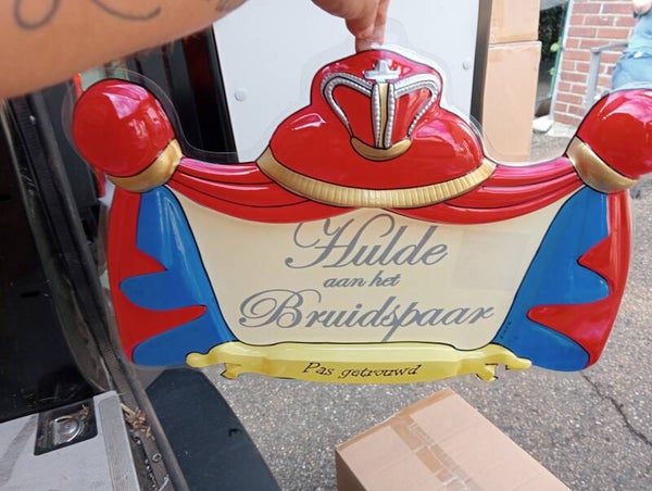 Trouw bord
