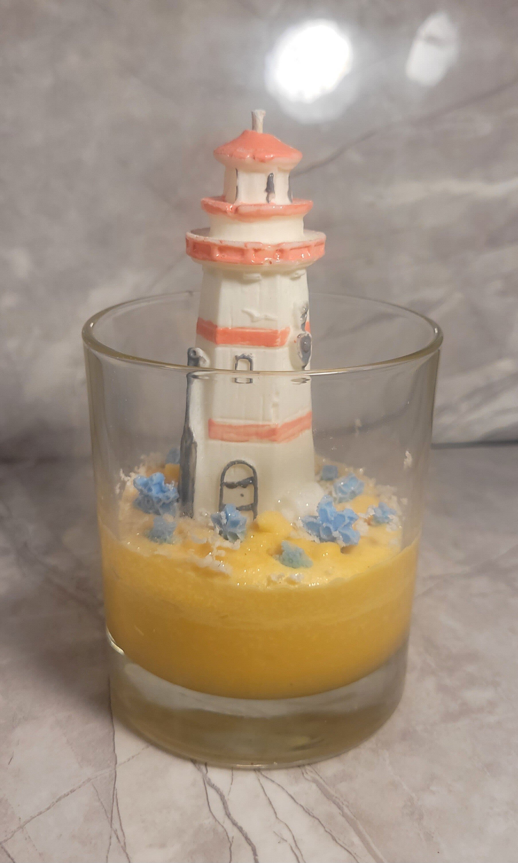 Leuchtturm im Schnee- Mandarine & Sandelholz duft