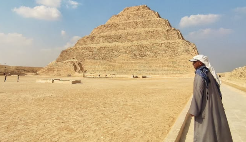 Pirámide Escalonada de Saqqara