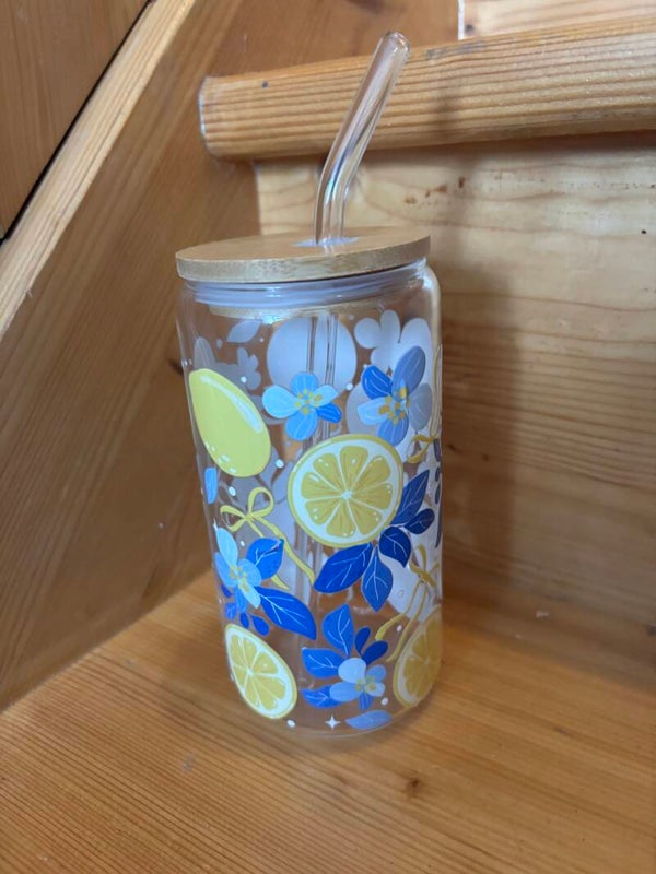 Verre avec paille