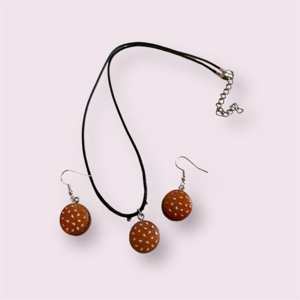 parures boucles d'oreille et collier - collection Miam