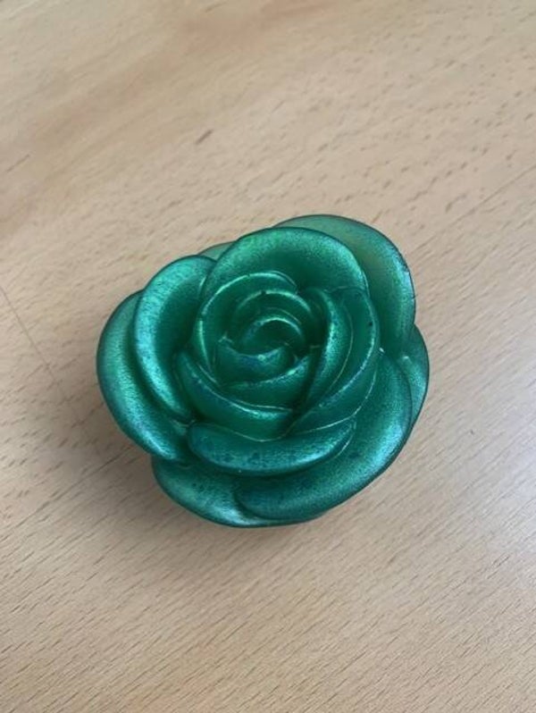 Veilleuse rose en résine