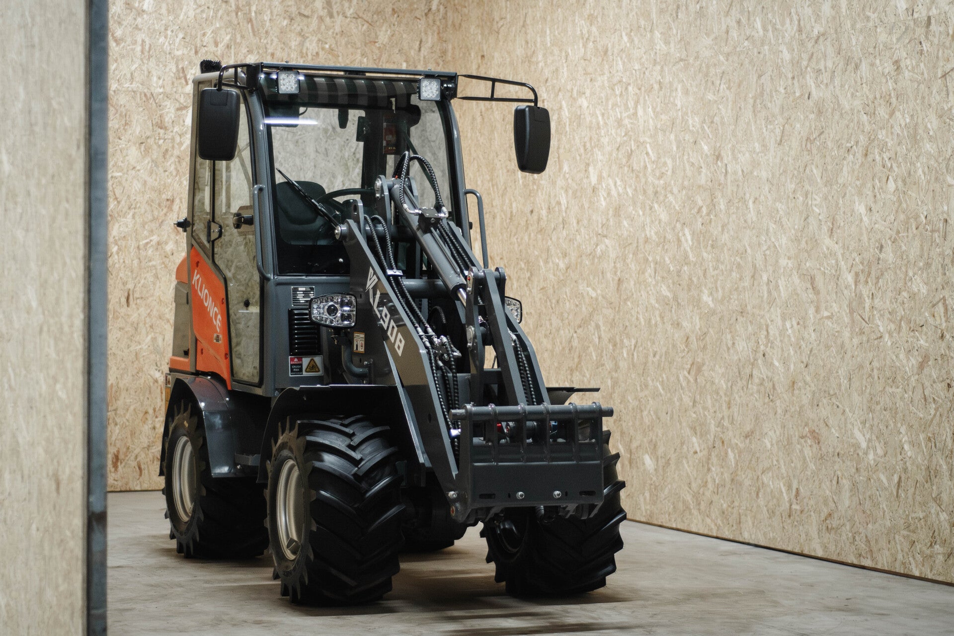 minishovel klionce nederland KL908 te koop of te leasen nieuw