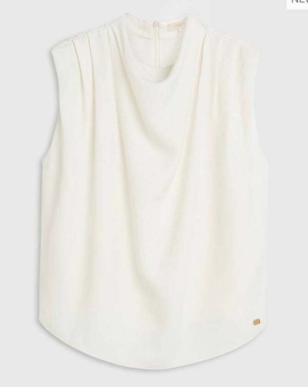 Josh V Kiana Off White