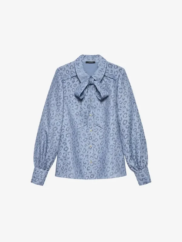 Nikkie pragues Leopard blouse misty blue