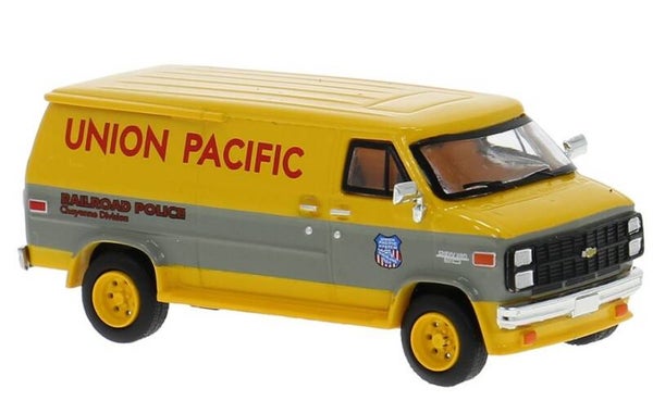 Brekina 18254 1:87 Chevrolet G20 Showcar Union Pacific