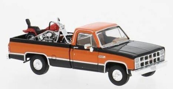 Brekina 19662 1:87 GMC Sierra Grande inkl. Motorrad schwarz/orange
