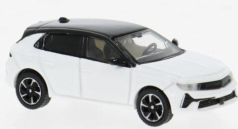 Brekina PCX 870589 1:87 Opel Astra L, weiss/schwarz, Bj 2021