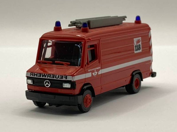 Busch 44346 1:87 Mercedes-Benz 507D Kasten Feuerwehr