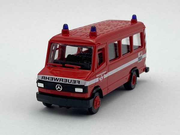 Busch 44349 1:87 Mercedes-Benz 507 Berufsfeuerwehr Schweiz