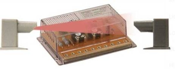 Busch 5961 Zeitschalter mit Infrarot-Lichtschranke