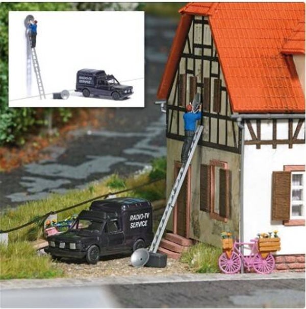 Busch 7982 Action Set: Sat-Schüssel ausrichten