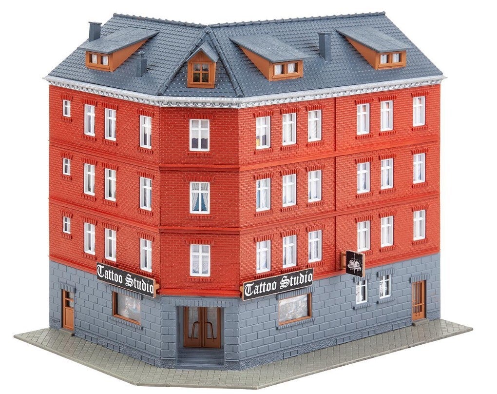 Faller 130138 Stadteckhaus mit Tattoostudio