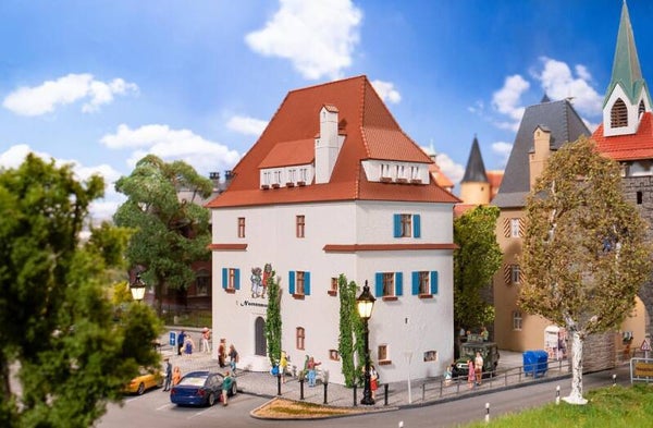 Faller 130694 Stadthaus mit Narrenmuseum