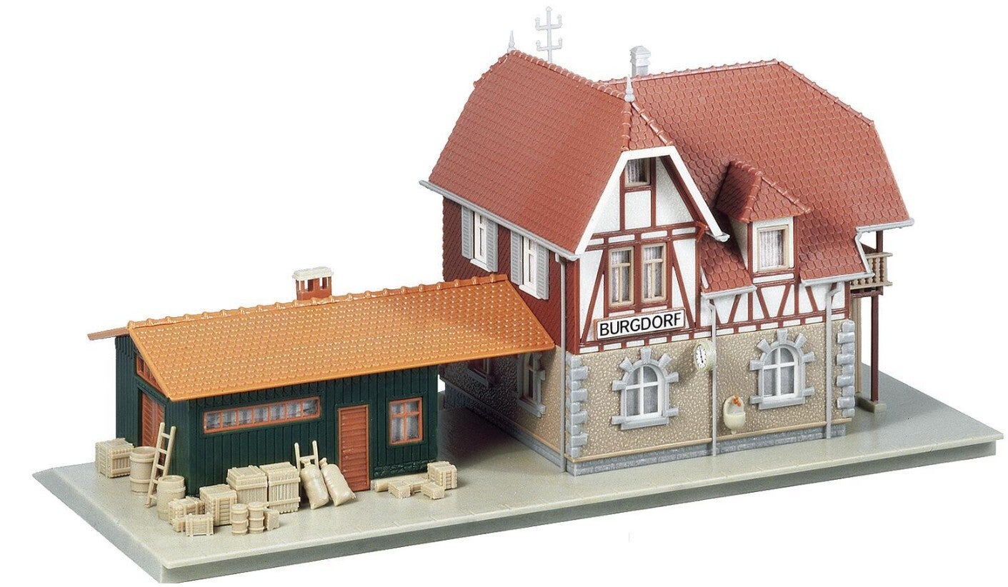 Faller 131377 Bahnhof Burgdorf