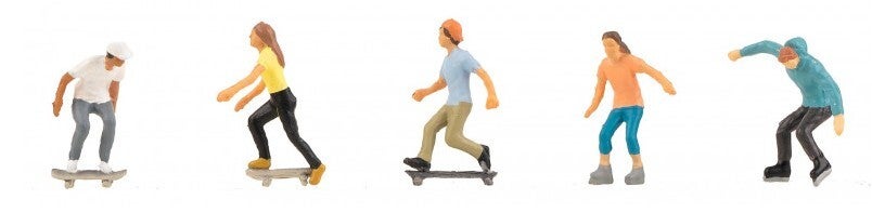 Faller 151652 Beim Skaten
