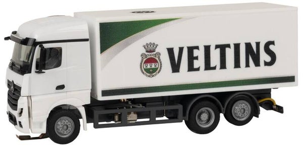 Faller 161320 Car System Digital LKW MB Actros Streamspace Kofferaufbau Veltins Getränke (HERPA)