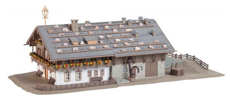 Faller 232199 Grosser Alpenhof mit Scheune