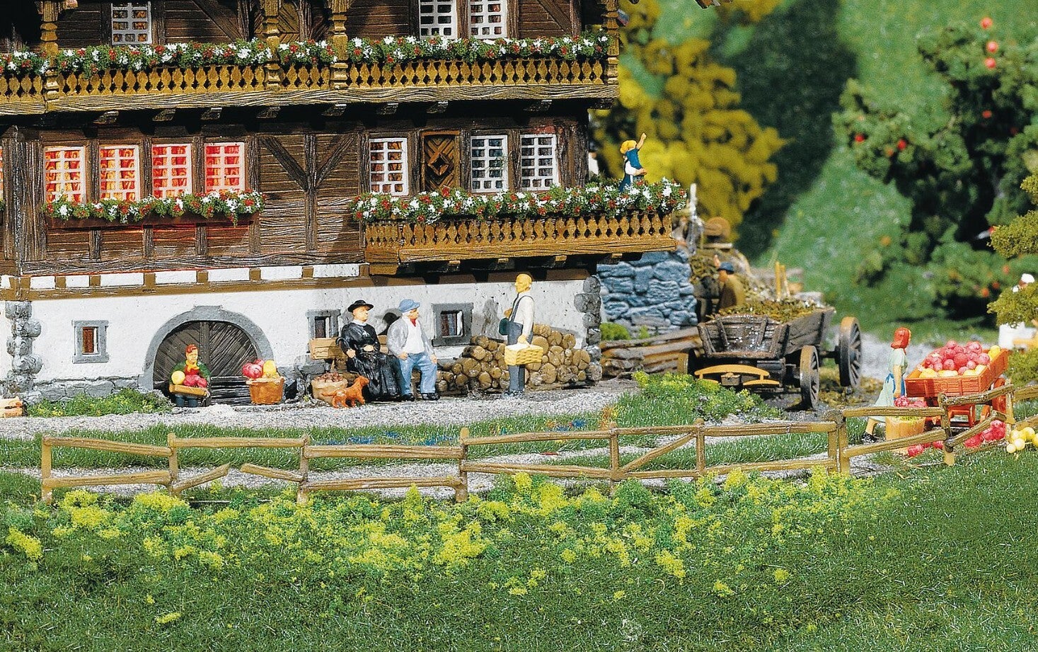 Faller 272407 Weide- und Jägerzaun, 249 mm / 272 mm