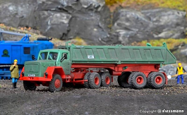 Kibri 14036 H0 MAGIRUS DEUTZ mit MEILLER Kippsattelauflieger