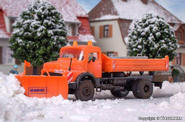 Kibri 15001 H0 MB Rundhauber mit SCHMIDT Spitzpflug