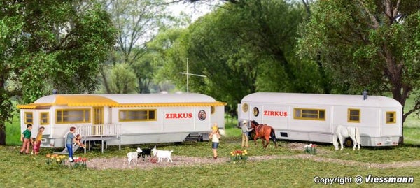 Kibri 15704 H0 Schaustellerwagen, 2 Stück