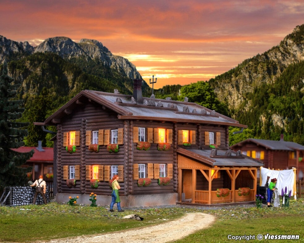 Kibri 38004 H0 Haus Sonnenhalde inkl. Hausbeleuchtungs-Startset