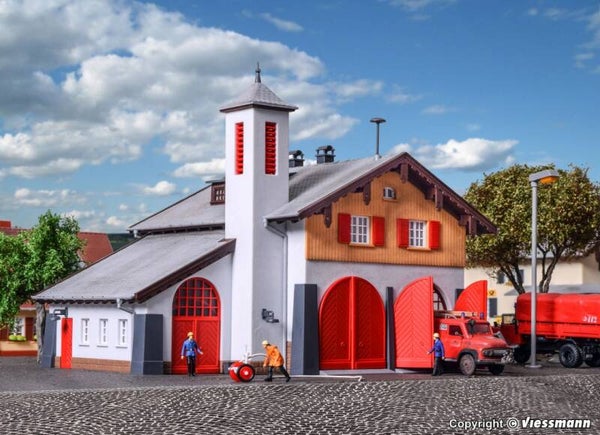 Kibri 39214 H0 Feuerwehr mit Dorfgemeinschaftshaus