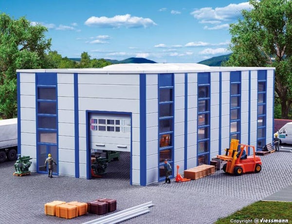 Kibri 39250 H0 Lager-/ Industriehalle, modern