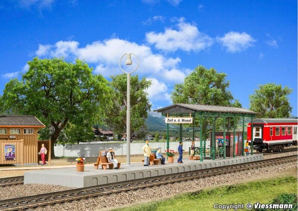 Kibri 39564 H0 Bahnsteig Zell an der Mosel mit LED-Beleuchtung