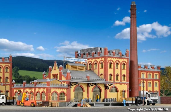 Kibri 39826 H0 Kühlhaus und Anlieferung Brauerei Feldschlösschen