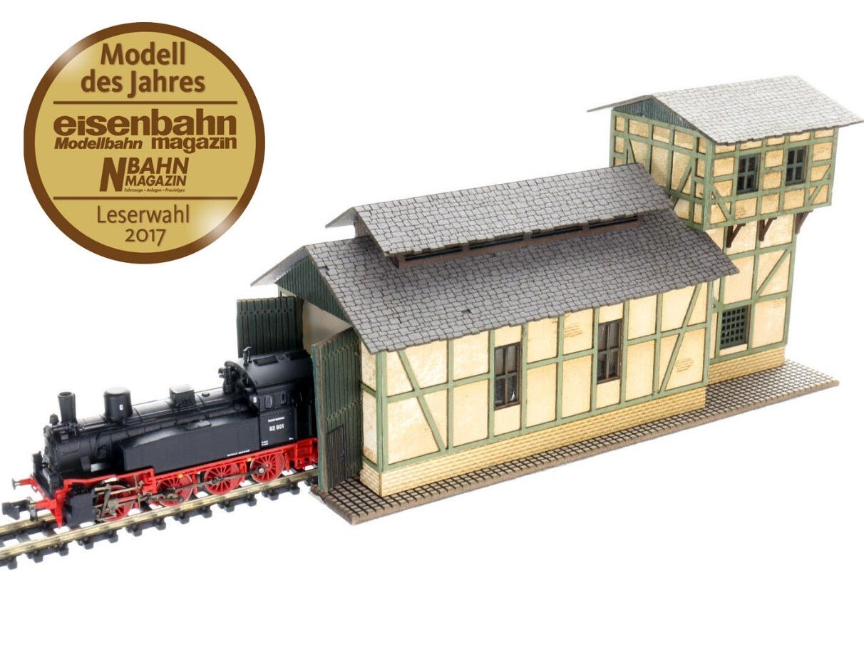 Modellbahn Union N-B00028 Lokschuppen mit Wasserturm