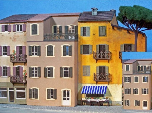 Modellbahn Union N-H00345 Wohnhaus Liguria media mit Balkon