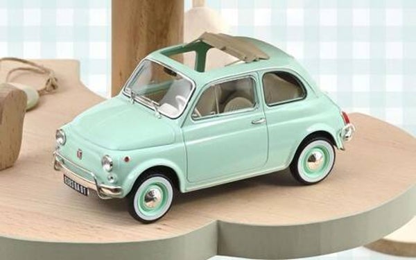 Norev 187777 1:18 Fiat 500 L 1968 Pastellblau Special Box
