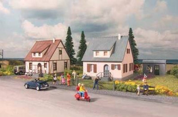 PIKO 61145 H0 Siedlungshäuser Neuburg