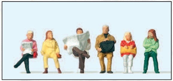 Preiser 14072 Sitzende Bahnreisende