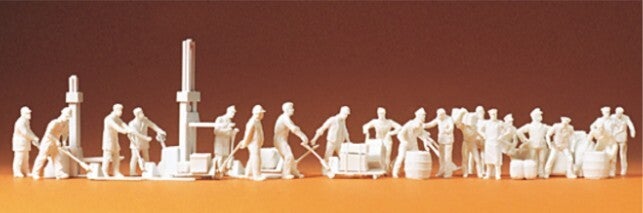 Preiser 16348 An der Güterhalle