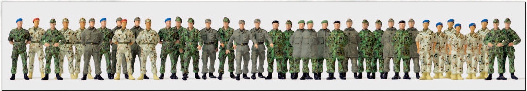 Preiser 16543 Soldaten, gehend und stehend, Bundeswehr, BRD