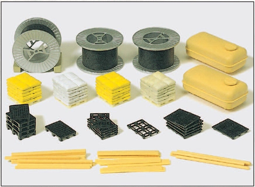 Preiser 17111 Kabelrollen, Paletten, Sackstapel u.a. Ladegut