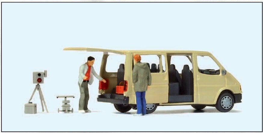 Preiser 33249 Zivile Radarkontrolle, Ford Transit, 2 Polizeibeamte