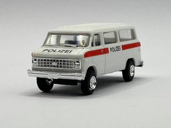 Trident 90310 1:87 Chevrolet Kleinbus Polizei Zürich