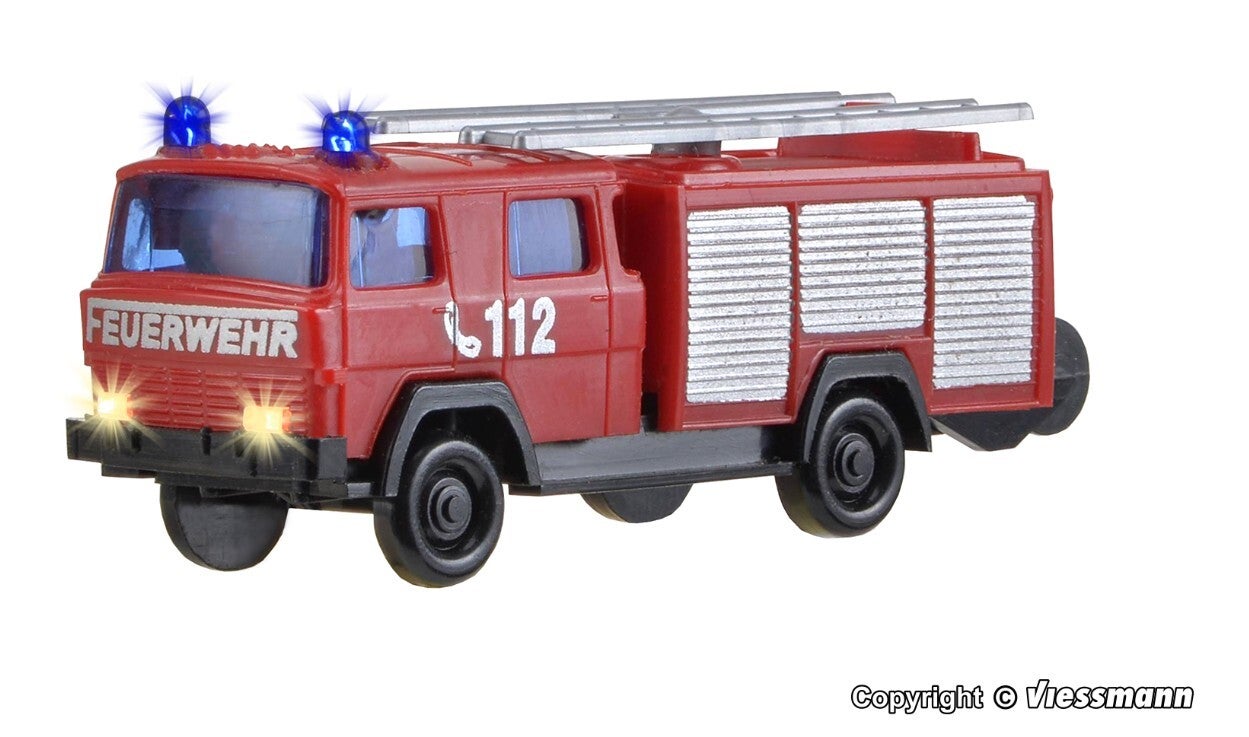 Viessmann 1843 N Feuerwehr-LF 16 MAGIRUS mit elektrischem Blaulicht und Beleuchtung