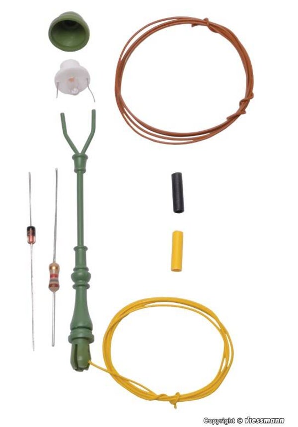 Viessmann 6728 H0 Bausatz Einheits-Gaslaterne grün, LED warmweiß