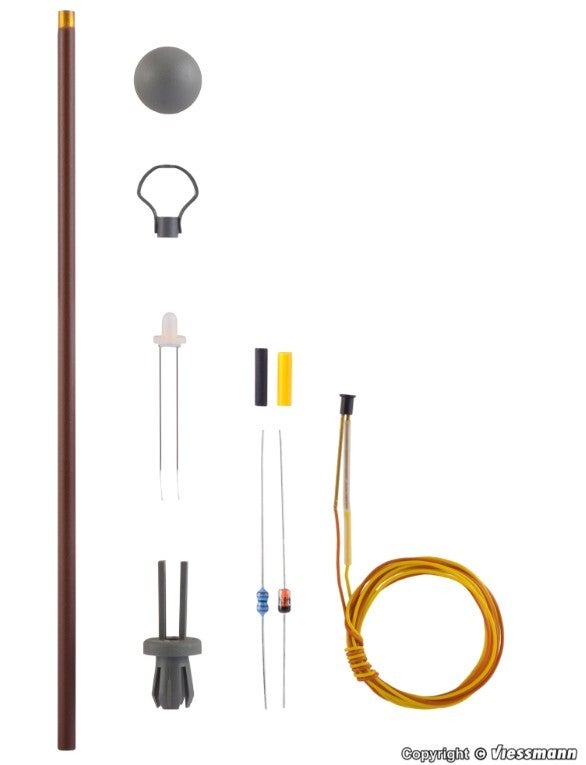 Viessmann 6927 TT Bausatz Holzmastleuchte DDR-Reichsbahn, LED warmweiß