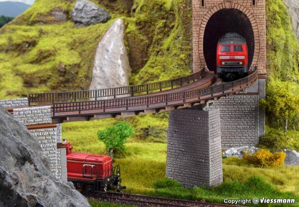 Vollmer 42547 H0 Trogbrücke, gebogen