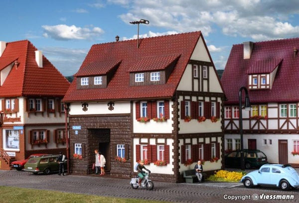 Vollmer 43653 H0 Wohnhaus